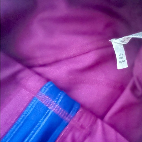 Free People Movement Size Small Burgundy Tight with Navy Racer Stripes - Picture 6 of 7